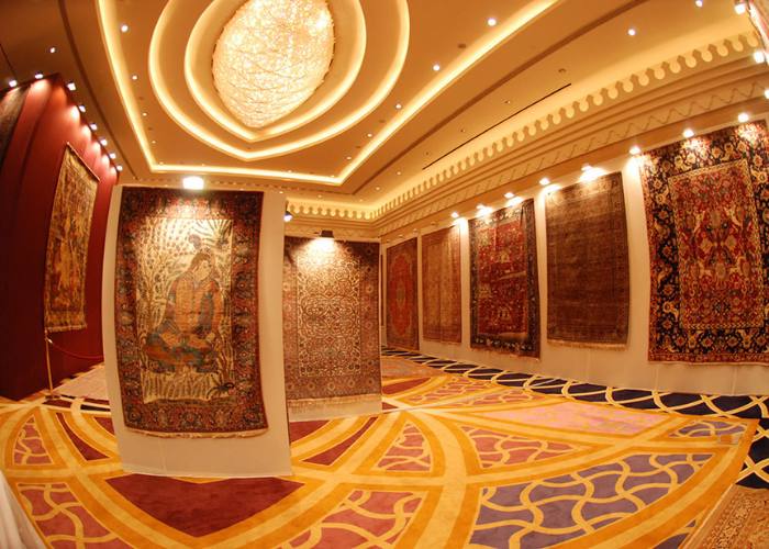 Youssef Maktabi Private Carpet Collection Exhibition